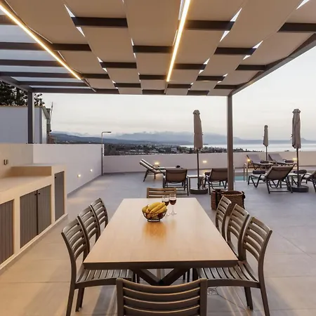 Solaire - With 2 Private Pools & Sauna