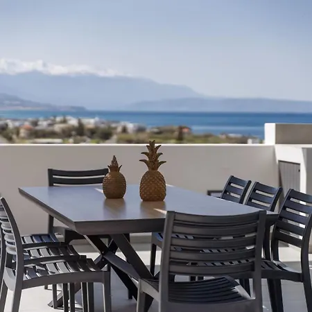 Solaire - With 2 Private Pools & Sauna * Sfáka