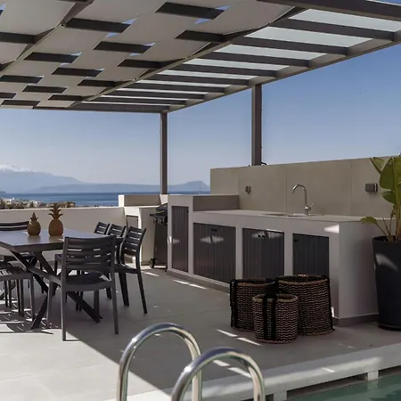 Solaire - With 2 Private Pools & Sauna Sfáka